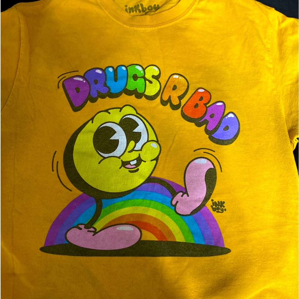 Drugs r bad t - shirt